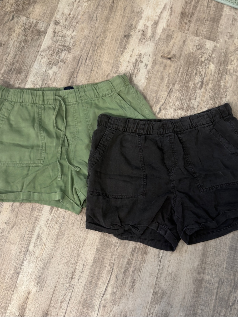 GAP Women Drawstring Shorts -Green Black Medium- soft lightweight